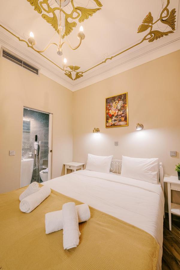 Neapolis 1897 Boutique